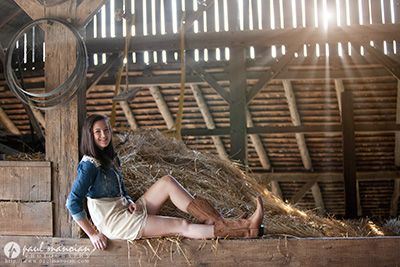 Farmington Hills Senior Pictures Photographer