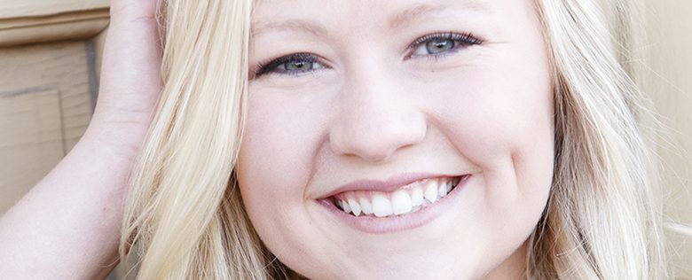 Detroit senior pictures photographer