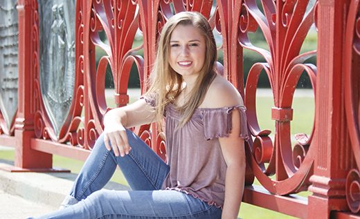 St. Clair Shores Senior Portraits Photographers