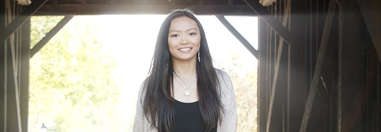 Dearborn Heights Senior Pictures Photographer