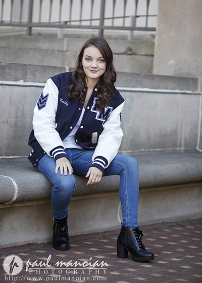 Erie Senior Portraits Photographers