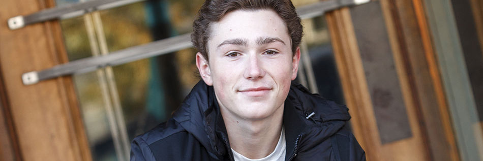 Northville Senior Portraits Photographers