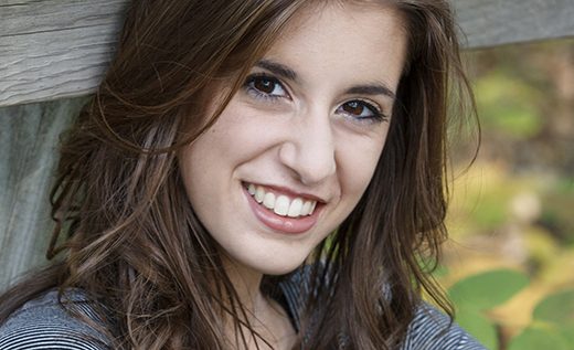 Senior Pictures South Lyon MI Photographers