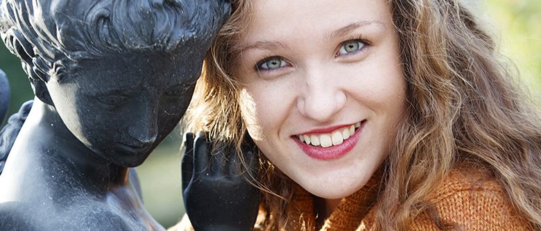 Groose Pointe War Memorial Senior Pictures