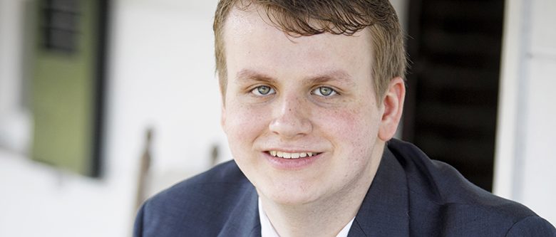 Senior Pictures - Dearborn MI Photographer