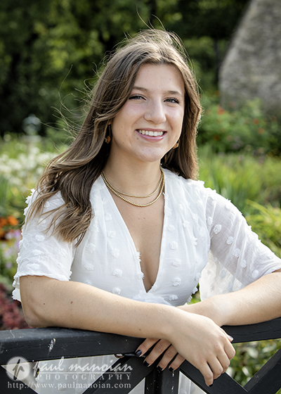 Senior Pictures at Cotswold Cottage in Greenfield Village Dearborn, Michigan