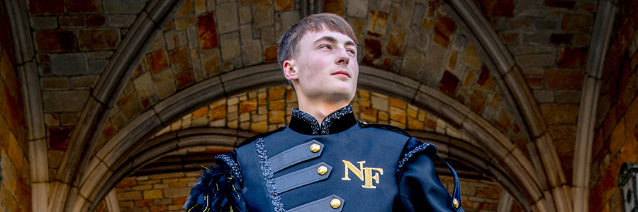 Farmington Hills Senior Pictures Photographer