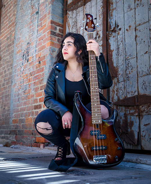 Manoogian School Senior Pictures in Detroit