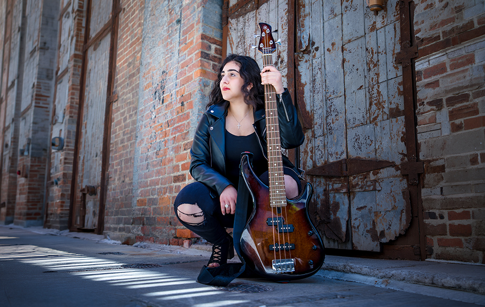 Manoogian School Senior Pictures in Detroit
