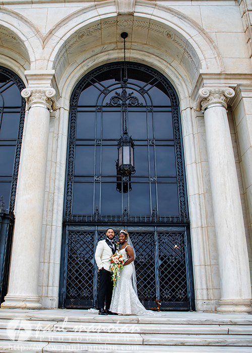 Detroit Institute of Arts Wedding Photographer