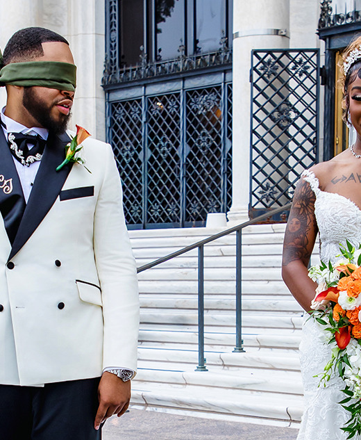 First Look Wedding Photos at the Detroit Institute of Arts