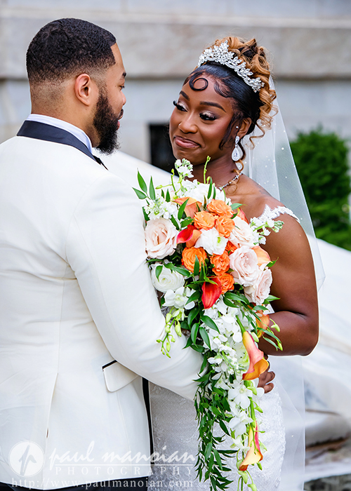 First Look Wedding Photos at the Detroit Institute of Arts
