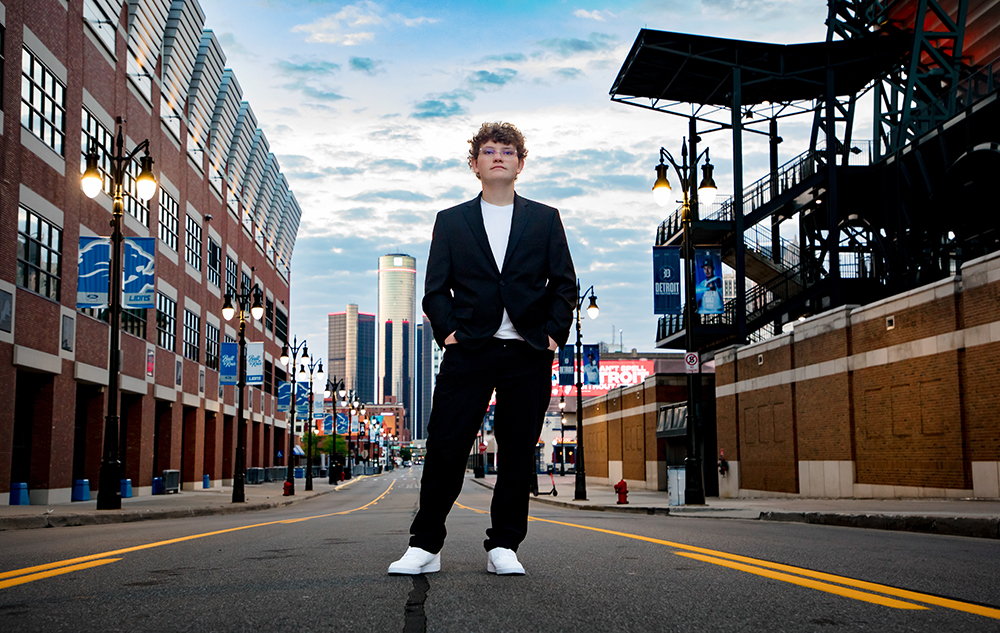 Farmington Senior Pictures at Comerica Park