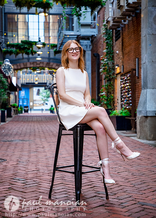 L'Anse Creuse Senior Pictures in a Detroit Alley