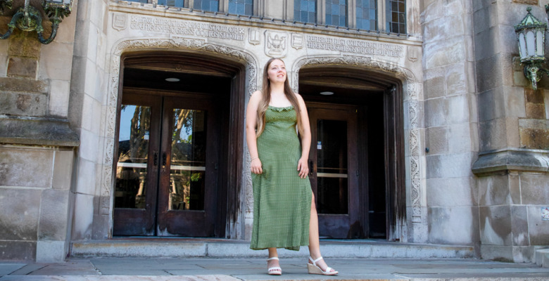 Lincoln High School and Ypsilanti Senior Pictures Photographer