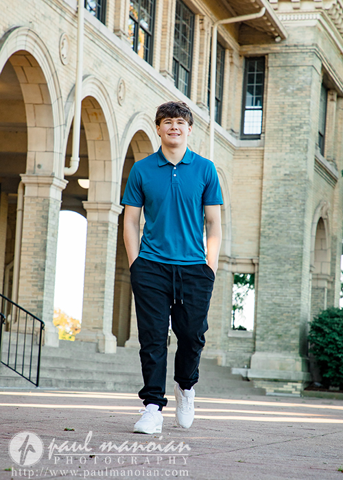 Novi Senior Pictures on Belle Isle