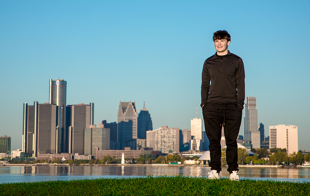Novi Senior Pictures in Detroit