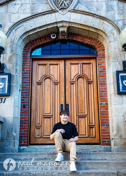 Novi Senior Pictures at St. Andrew's Hall